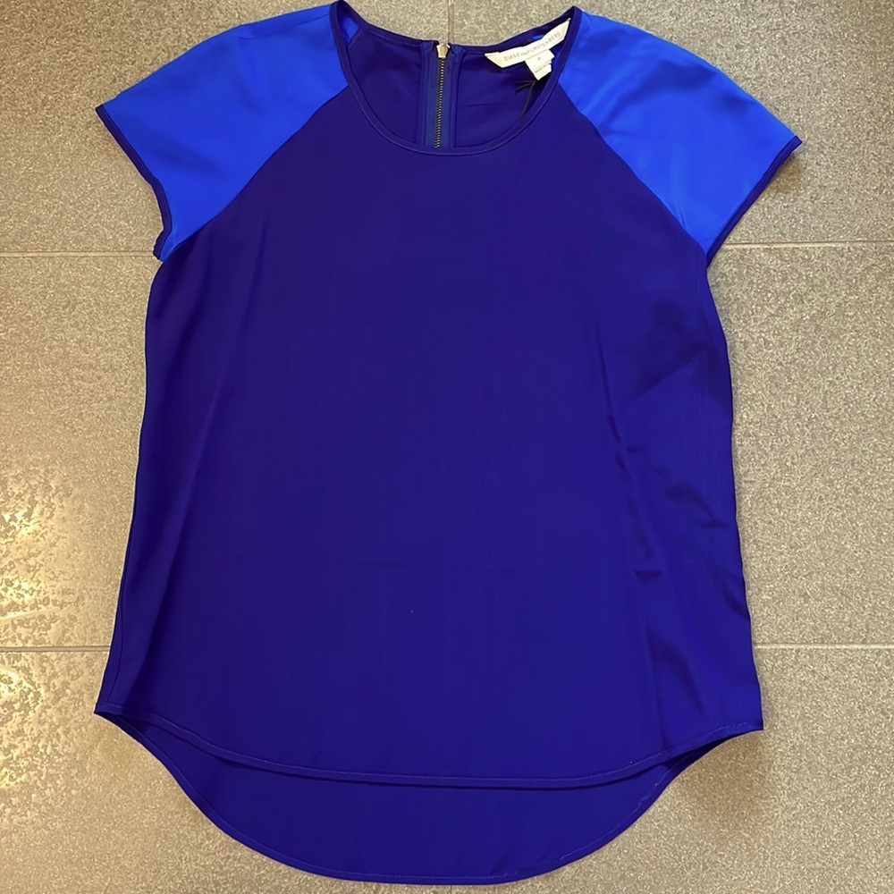 NWT DVF top